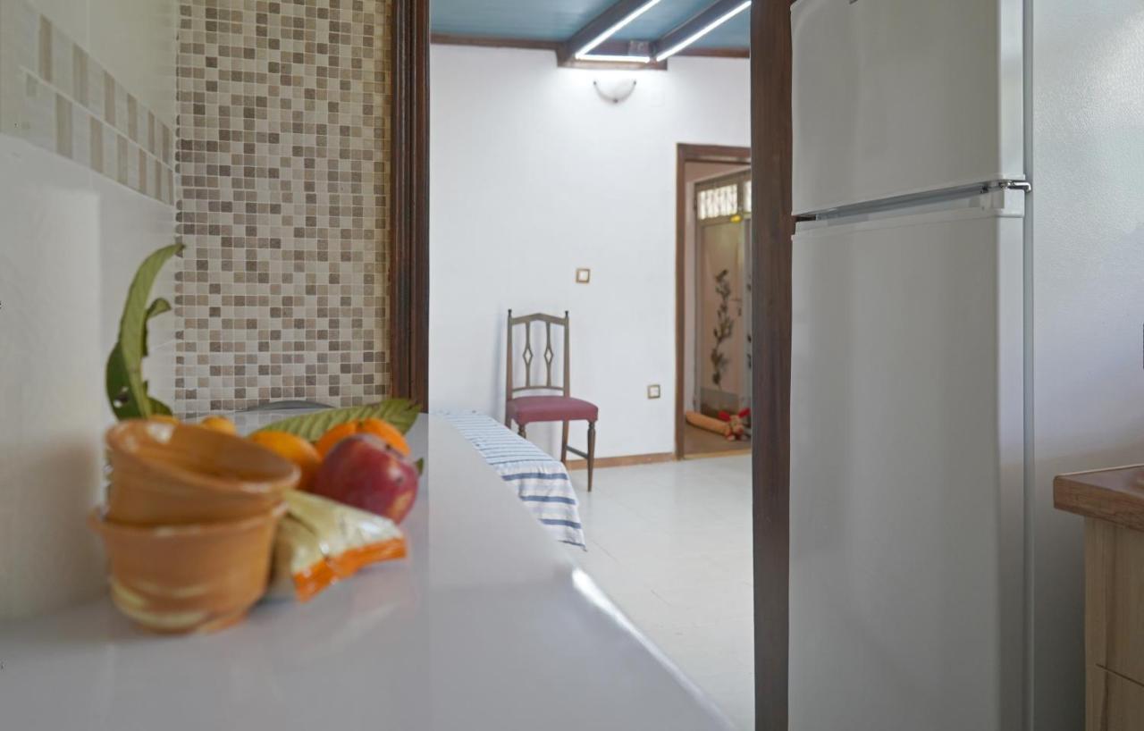 Veni Olive House Villa Kalamata Exterior photo